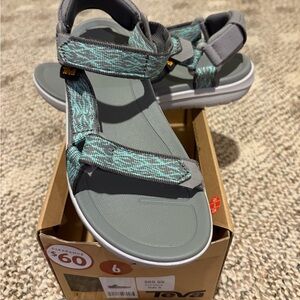 Teva zeena grey sandals